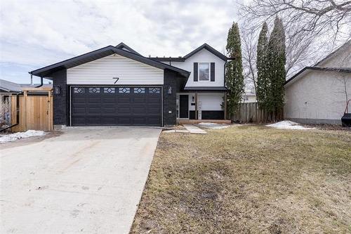 7 Culross Bay, Winnipeg, MB 