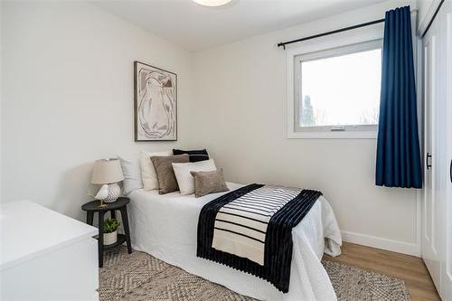 7 Culross Bay, Winnipeg, MB 