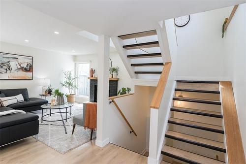 7 Culross Bay, Winnipeg, MB 