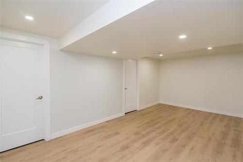 7 Culross Bay, Winnipeg, MB 
