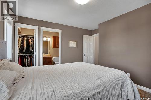 106 Bennion Crescent, Saskatoon, SK - Indoor Photo Showing Bedroom