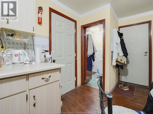 401 Parent, Windsor, ON - Indoor Photo Showing Other Room