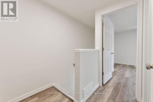 27 - 45 Gatewood Place, London East (East A), ON - Indoor Photo Showing Other Room