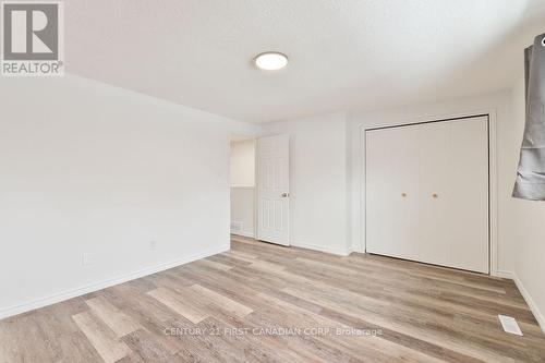 27 - 45 Gatewood Place, London East (East A), ON - Indoor Photo Showing Other Room
