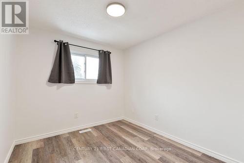 27 - 45 Gatewood Place, London East (East A), ON - Indoor Photo Showing Other Room