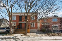 57 ROSEMERE AVENUE  Ottawa, ON K1S 1A5