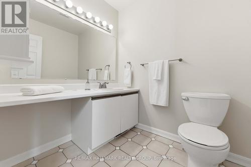 57 Rosemere Avenue, Ottawa, ON - Indoor Photo Showing Bathroom