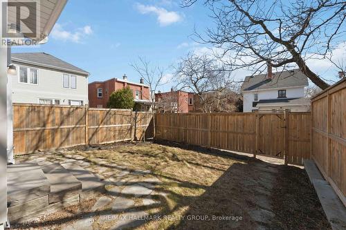 57 Rosemere Avenue, Ottawa, ON - Outdoor