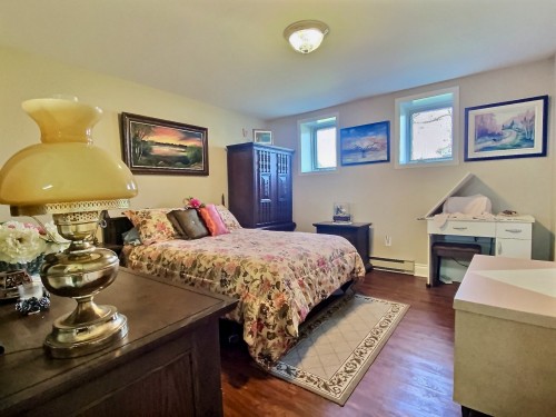 Bedroom - 111 Rue D'Iberville, Cowansville, QC - Indoor Photo Showing Bedroom
