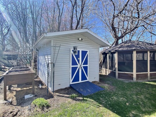 Shed - 111 Rue D'Iberville, Cowansville, QC - Outdoor