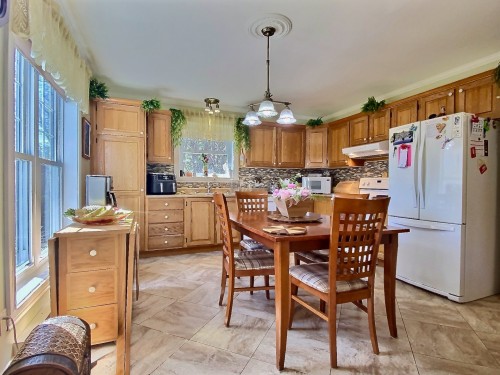 Kitchen - 111 Rue D'Iberville, Cowansville, QC - Indoor