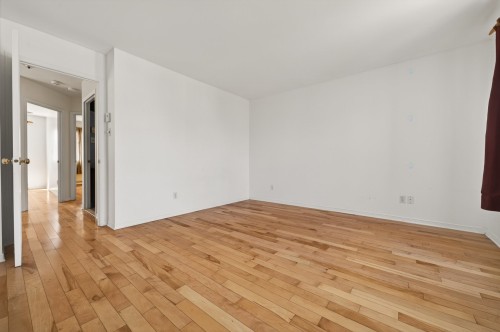 Chambre à coucher principale - 566 Rue Félix-Leclerc, Saint-Eustache, QC - Indoor Photo Showing Other Room