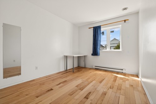 Chambre à coucher - 566 Rue Félix-Leclerc, Saint-Eustache, QC - Indoor Photo Showing Other Room