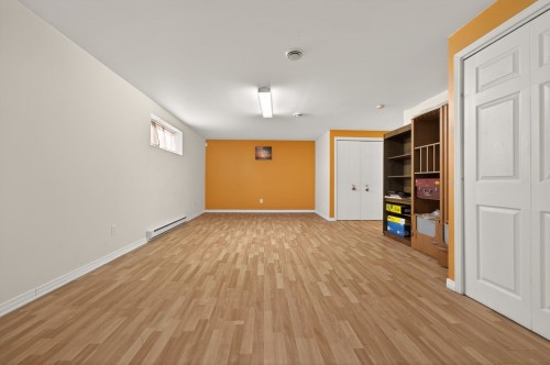 Salle familiale - 566 Rue Félix-Leclerc, Saint-Eustache, QC - Indoor Photo Showing Other Room
