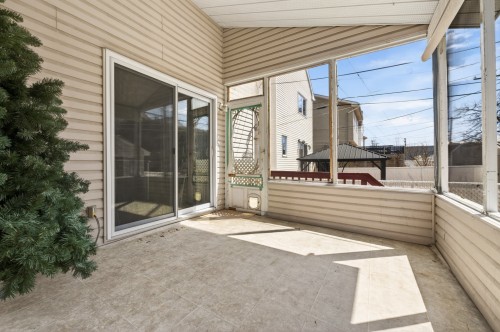 Véranda - 566 Rue Félix-Leclerc, Saint-Eustache, QC - Outdoor With Exterior