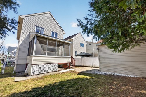 Cour - 566 Rue Félix-Leclerc, Saint-Eustache, QC - Outdoor