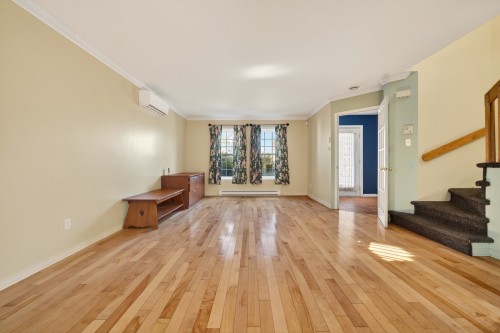 Salon - 566 Rue Félix-Leclerc, Saint-Eustache, QC - Indoor Photo Showing Other Room