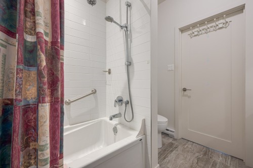 Salle de bains - 77 Rue Como-Gardens, Hudson, QC - Indoor Photo Showing Bathroom