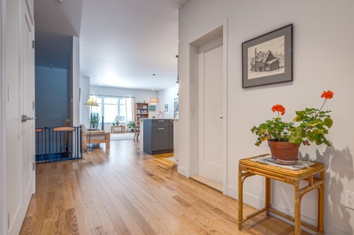 Hall d'entrée/Vestibule - 77 Rue Como-Gardens, Hudson, QC - Indoor Photo Showing Other Room