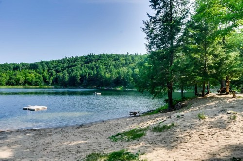Accès au plan d'eau - 15 Rue De St-Moritz, Cantley, QC 