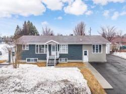 1064 Rue de Jouvence Québec (La Haute-Saint-Charles), QC G3K 1M5