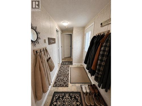 5514 Pine Crescent, Fort Nelson, BC - Indoor Photo Showing Other Room