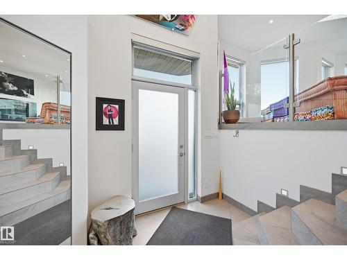 10065 90 Av Nw, Edmonton, AB - Indoor Photo Showing Other Room