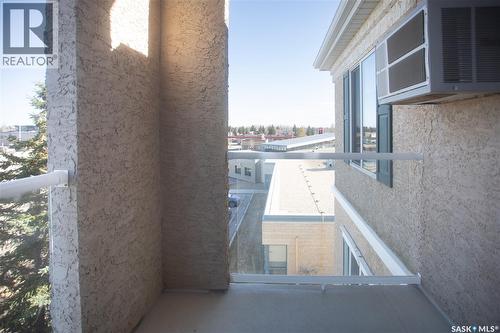 411 215 Lowe Road, Saskatoon, SK - Outdoor