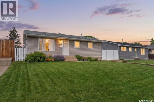 1312 Stadacona STREET W  Moose Jaw, SK S6H 6M9