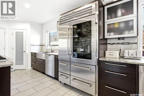 2640 19Th Avenue, Regina, SK - Indoor Photo Showing Kitchen