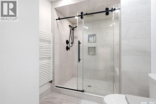 2640 19Th Avenue, Regina, SK - Indoor Photo Showing Bathroom