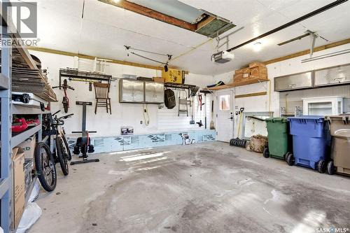 2640 19Th Avenue, Regina, SK - Indoor Photo Showing Garage