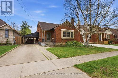 6950 LEEMING STREET  Niagara Falls (Hospital), ON L2G 1L1