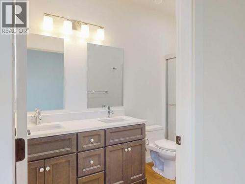 103-5191 Manson Ave, Powell River, BC - Indoor Photo Showing Bathroom