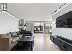 8965 HORNE STREET Burnaby, BC V3N 4J8