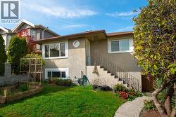 2925 MCGILL STREET  Vancouver, BC V5K 1H8