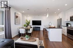 467 CHARLTON Avenue E Unit# 307  Hamilton, ON L8N 0B3
