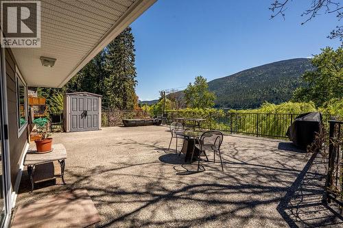 2465 3A Highway, Nelson, BC - Outdoor