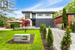 10 HAIDA COURT Toronto, ON M1C 3L1