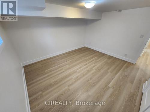 Lower - 31 Bailey Crescent, Aurora, ON - Indoor Photo Showing Other Room