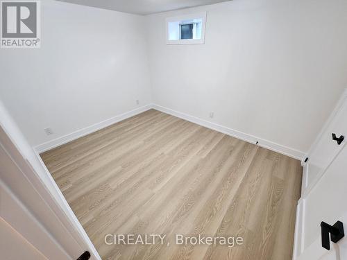 Lower - 31 Bailey Crescent, Aurora, ON - Indoor Photo Showing Other Room