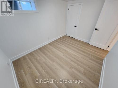 Lower - 31 Bailey Crescent, Aurora, ON - Indoor Photo Showing Other Room