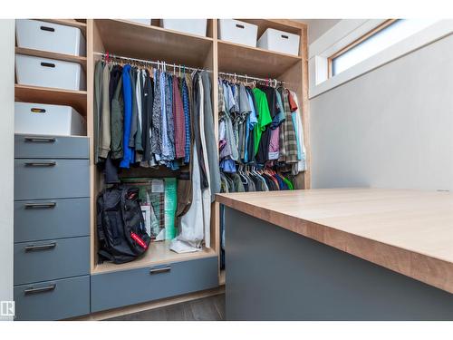 9629 84 Av Nw, Edmonton, AB - Indoor With Storage