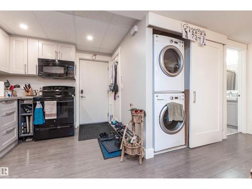 9629 84 Av Nw, Edmonton, AB - Indoor Photo Showing Laundry Room