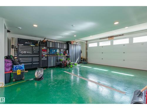 9629 84 Av Nw, Edmonton, AB - Indoor Photo Showing Garage
