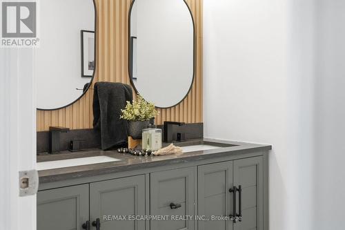 47 Winners Way, Hamilton, ON - Indoor Photo Showing Bathroom