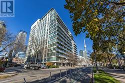 915 - 650 QUEENS QUAY W Toronto, ON M5V 3N2