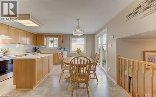 So much natural light! - 7 Kilkerran Crescent, Kitchener, ON - Indoor