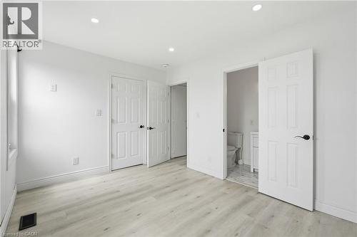 73 Gertrude Street, Hamilton, ON - Indoor Photo Showing Other Room