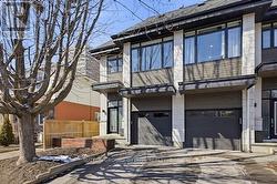 31 CARLOTTA AVENUE  Ottawa, ON K1L 6S5